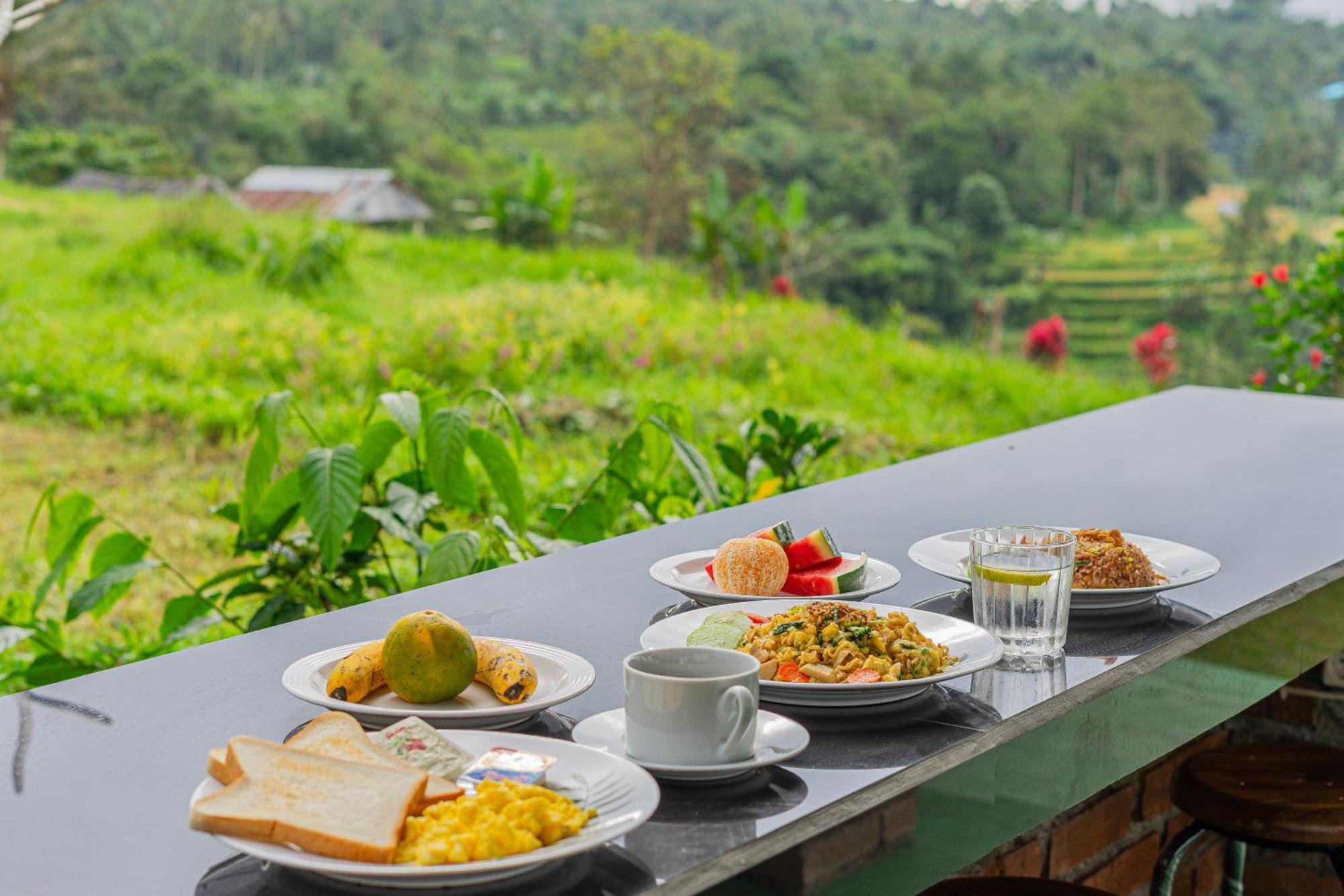 Santya Loka Lodge & Twin Waterfall Jatiluwih Pokój zdjęcie